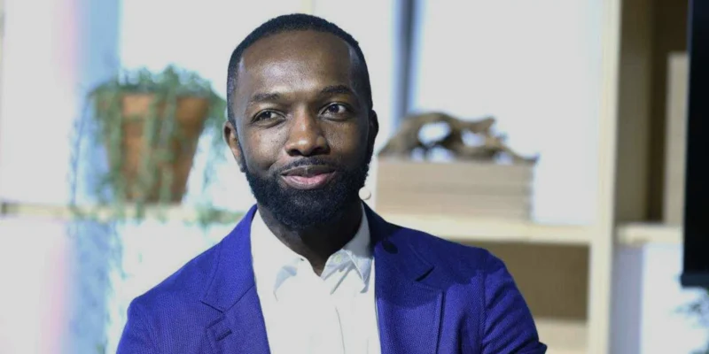 Jamie Hector Scar visible in profile shot of the Brooklyn-born actor known for The Wire and Bosch.