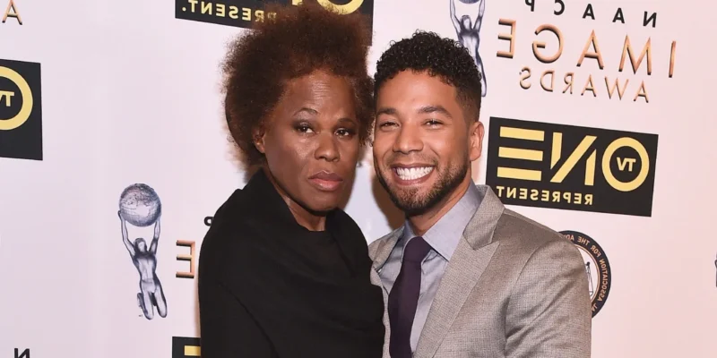 Janet Smollett smiling warmly at a community event, reflecting her dedication as a civil rights activist and beloved family matriarch.