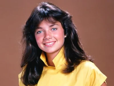Mallory Keaton actress Justine Bateman's evolution from Family Ties star to Hollywood director and AI critic.