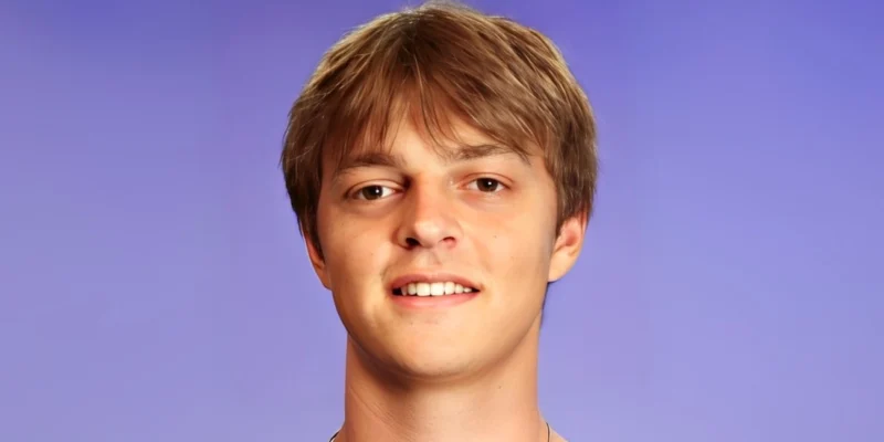 Finn William Leeves Coben college tennis player and son of Jane Leeves from Frasier TV show